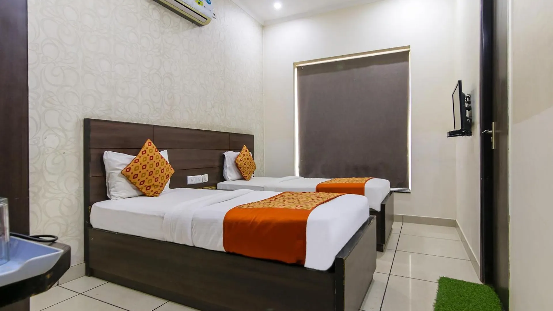 Fabhotel Gazelle Inn Gurgaon Hotel