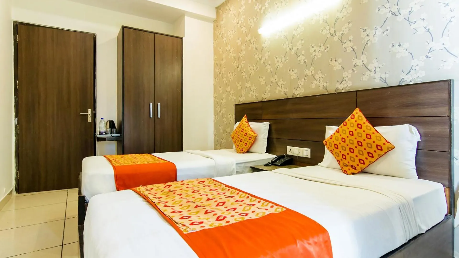 Hotel Fabhotel Gazelle Inn Gurgaon